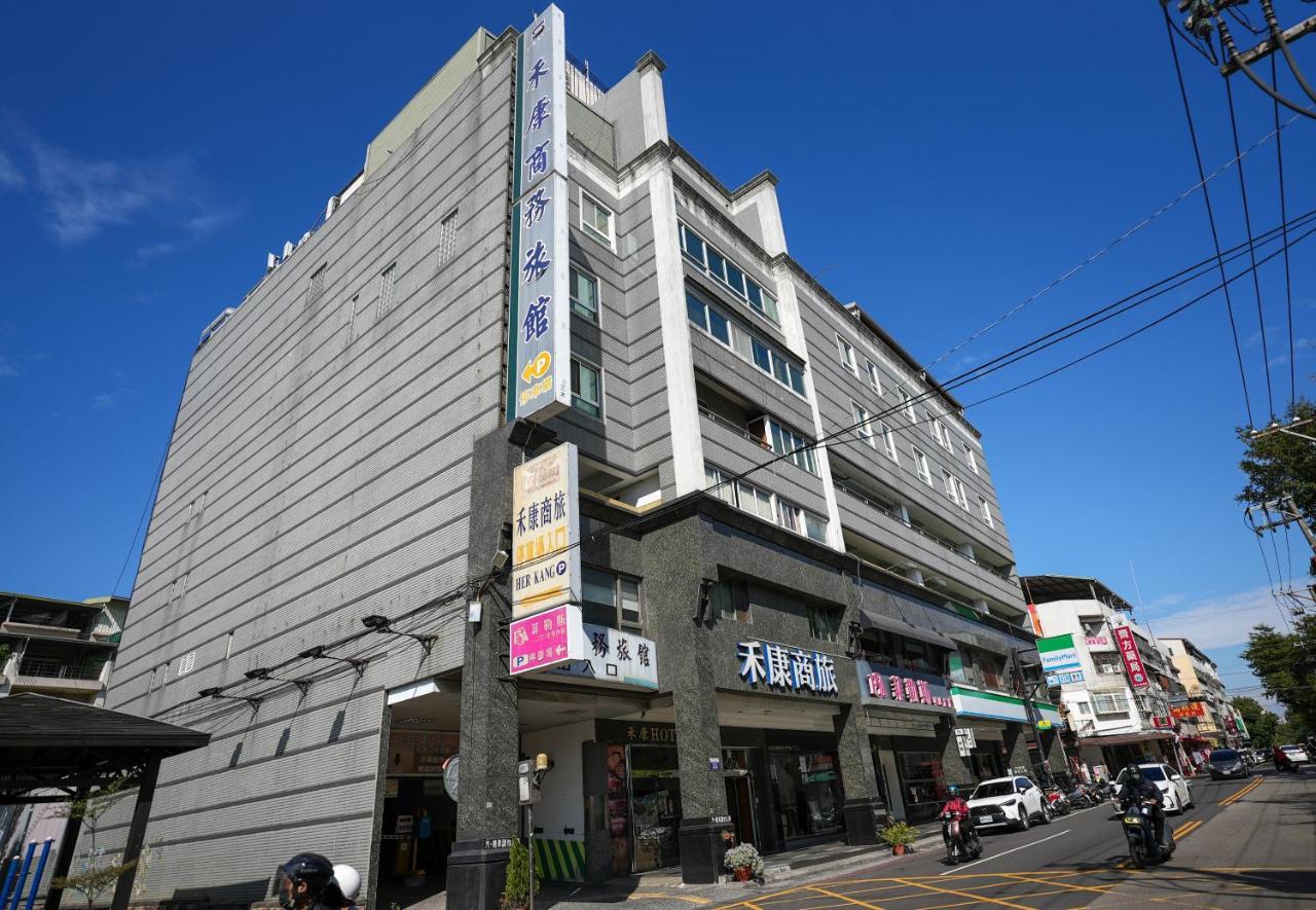 Herkang Hotel Taichung Exterior photo